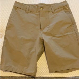 Lululemon Khaki Shorts Sz 30